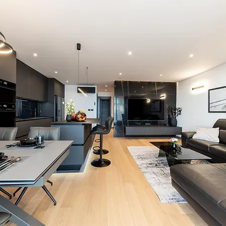 Apartamento Ballerina-luxury & Modern, Sea View, Private Garage Parking, Eeasy Access To & Old Town