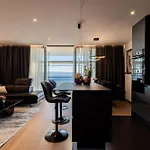 Ballerina-luxury & Modern, Sea View, Private Garage Parking, Eeasy Access To & Old Town
