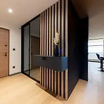 Appartamento Ballerina-luxury & Modern, Sea View, Private Garage Parking, Eeasy Access To & Old Town *