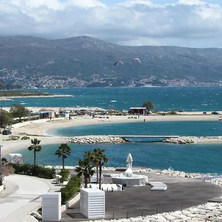 Apartamento Ballerina-luxury & Modern, Sea View, Private Garage Parking, Eeasy Access To & Old Town *