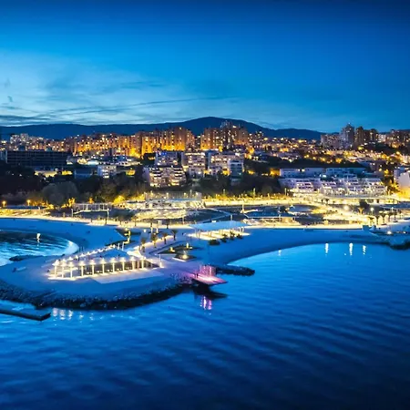 Ballerina-luxury & Modern, Sea View, Private Garage Parking, Eeasy Access To & Old Town * Spalato