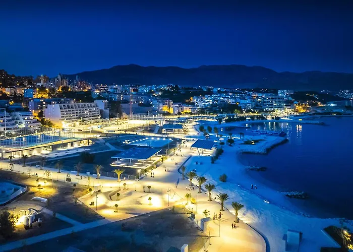 Ballerina-luxury & Modern, Sea View, Private Garage Parking, Eeasy Access To & Old Town Apartment *